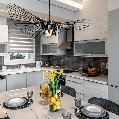 公寓 Voria Paralia Premium *