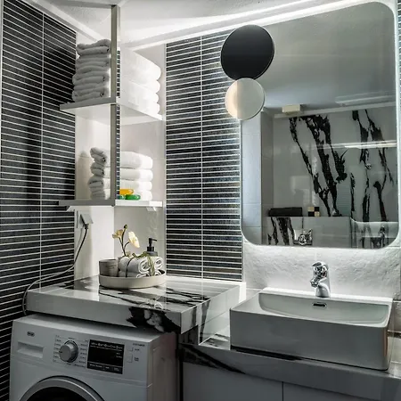 公寓 Voria Paralia Premium *