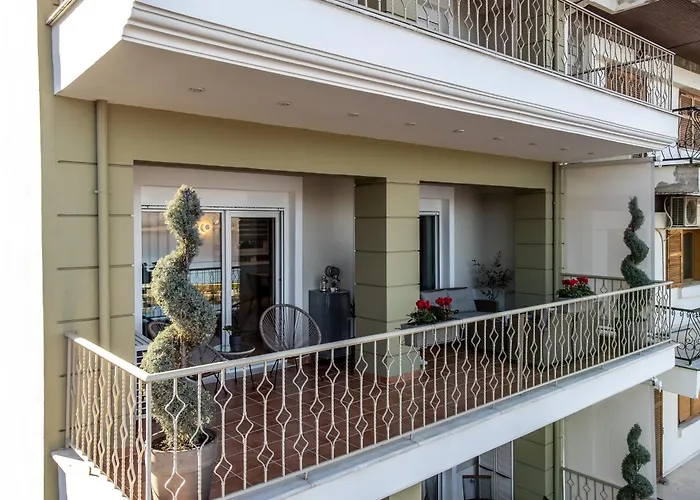 Voria Paralia Premium 公寓